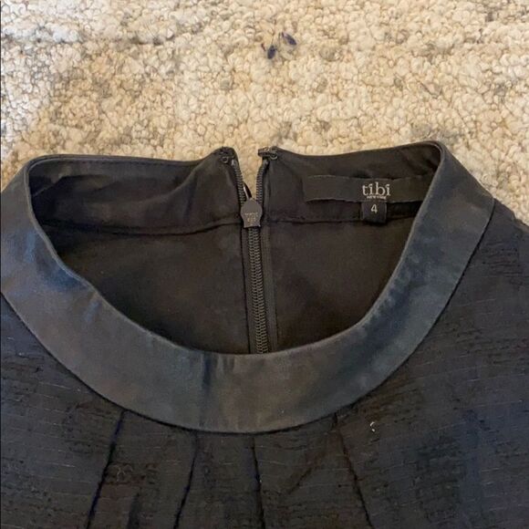 💙 Tibi Black Sleeveless Blouse GUC - Picture 2 of 4